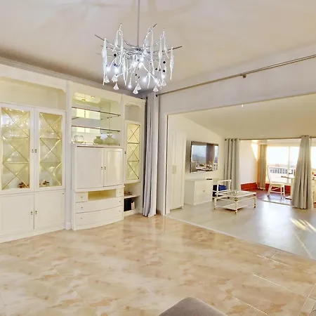Apartment Cozy Townhouse With Ocean Views In